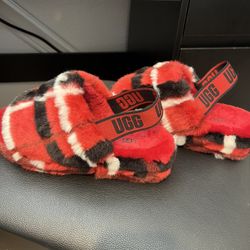 UGG Women’s Fluff Yeah Backstrap Slipper