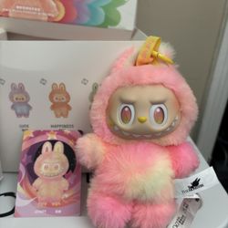 Big into energy labubu 