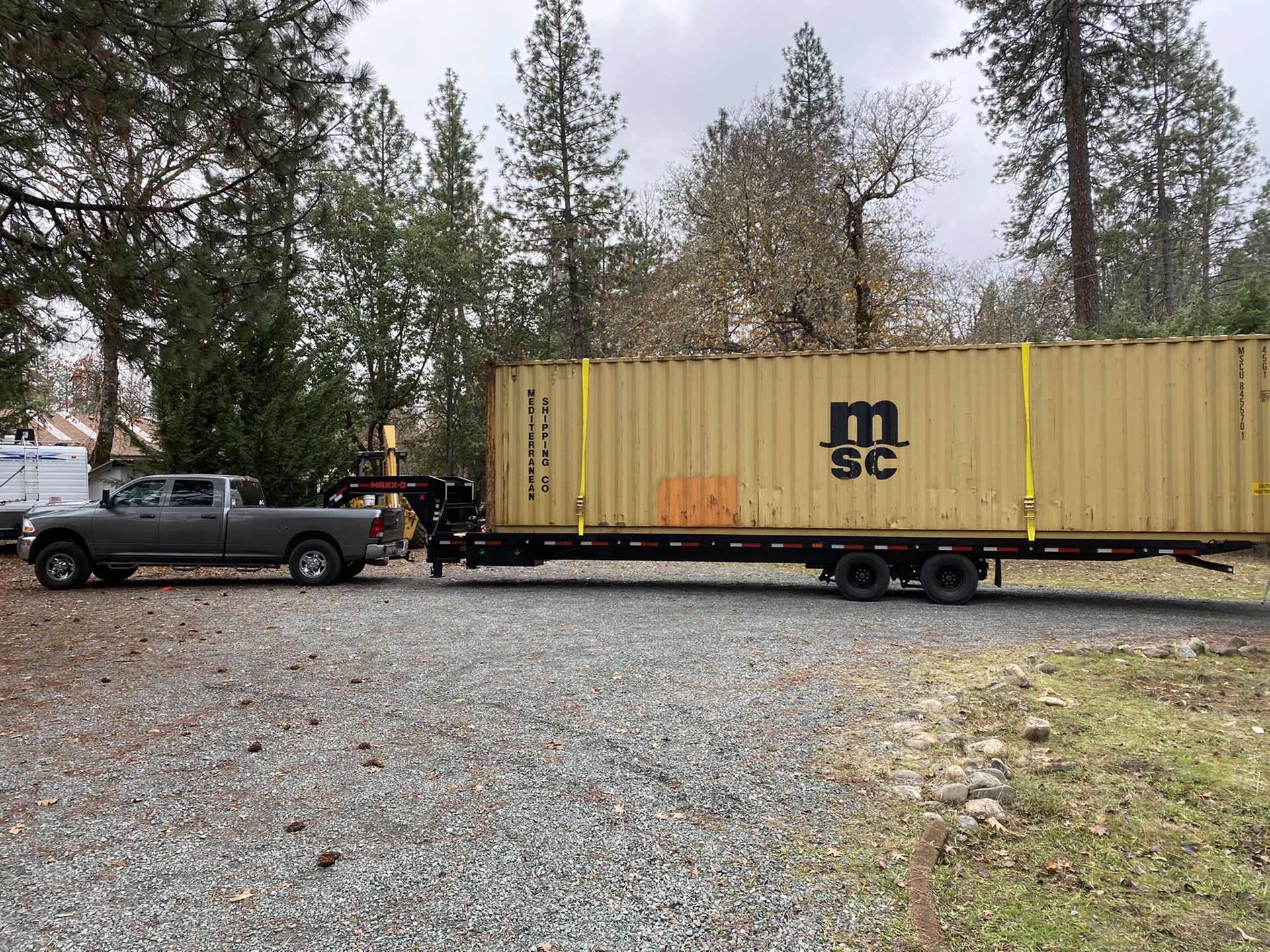 Photo Truck and trailer ready ready for work. Heavy equipment , container, sheds