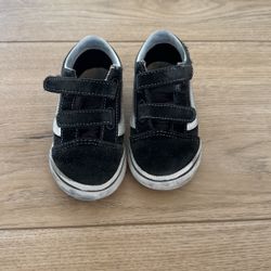 Toddler Size 7.5 Van Shoes