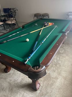 Sporteraft  EST, 1926  Pool Table.  Wath Classic Wall Cue Rack. Wath 2 Tempo Furniture Hartford Backless Swivel Barstool Bar Stool (Custom-Made in USA