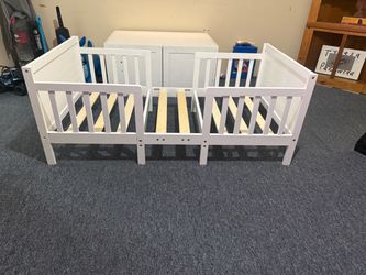 TODDLER BED. CUNA CAMITA