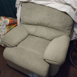 FREE Oversized Recliner