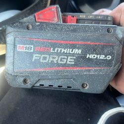 12.0 Ah M 18 Milwaukee Battery 