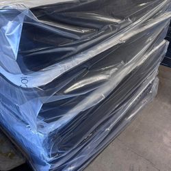 NEW King Mattress Plush Hybird 