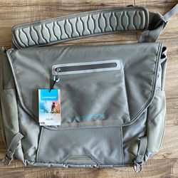 Lifeproof Malmo Messenger Bag Tumi Rimowa Supreme