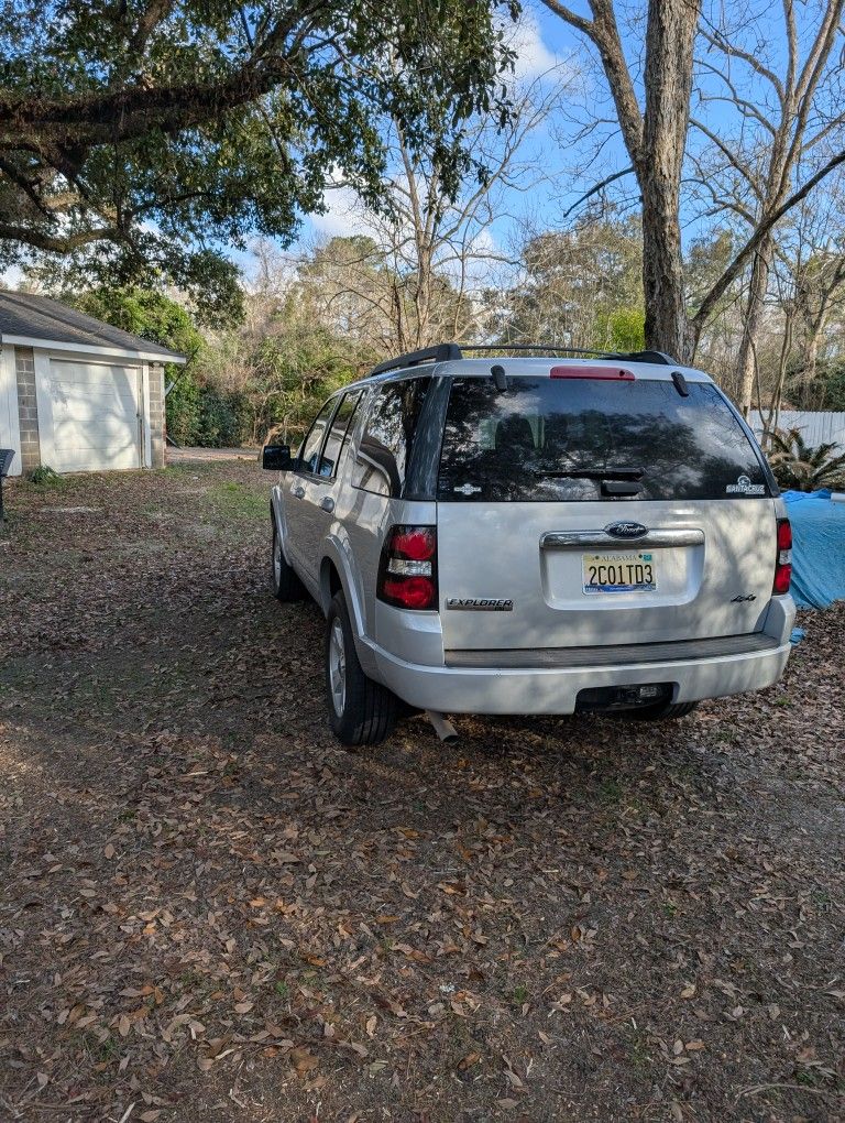 2009 Ford Explorer