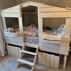 Twin Loft Bed 