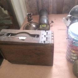 WW1 Ammo Box All Dove Tail Hard Water Good 