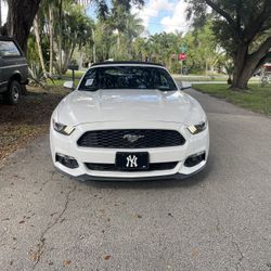 2017 FORD MUSTANG ECOBOOST PREMIUM 