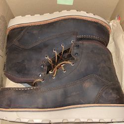 Red Wing 2440 Safety Toe Work Boot New Sz  