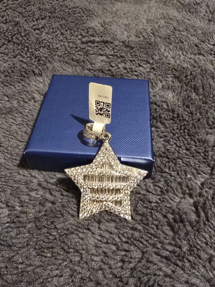 925 STERLING SILVER STAR PENDANT