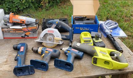 Ryobi 18v tools and extras
