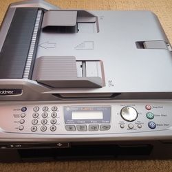 Brother Multifunction Inkjet Printer w Copy / Scan / FAX