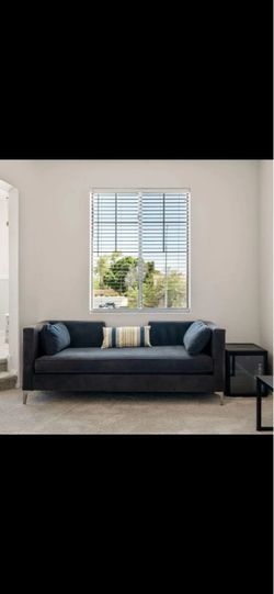 Living spaces Brooklyn Chase lounge like new!