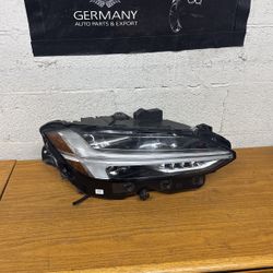 Volvo V90 S90  Rh  Headlight Adapthive. Afs  17-21. Oem