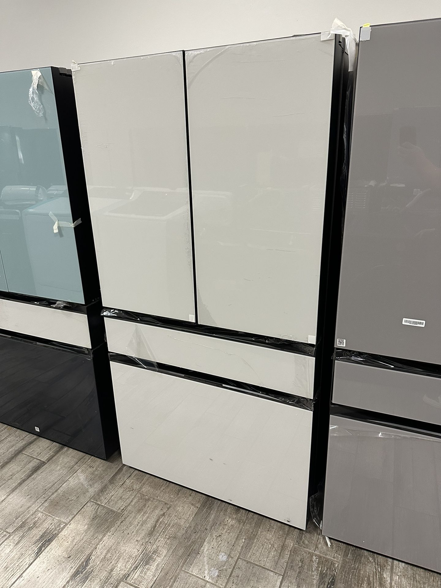 Samsung Bespoke White French Door Fridge 4 Doors New $1400