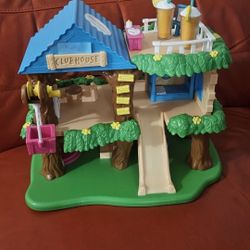 Animal Friends Clubhouse 