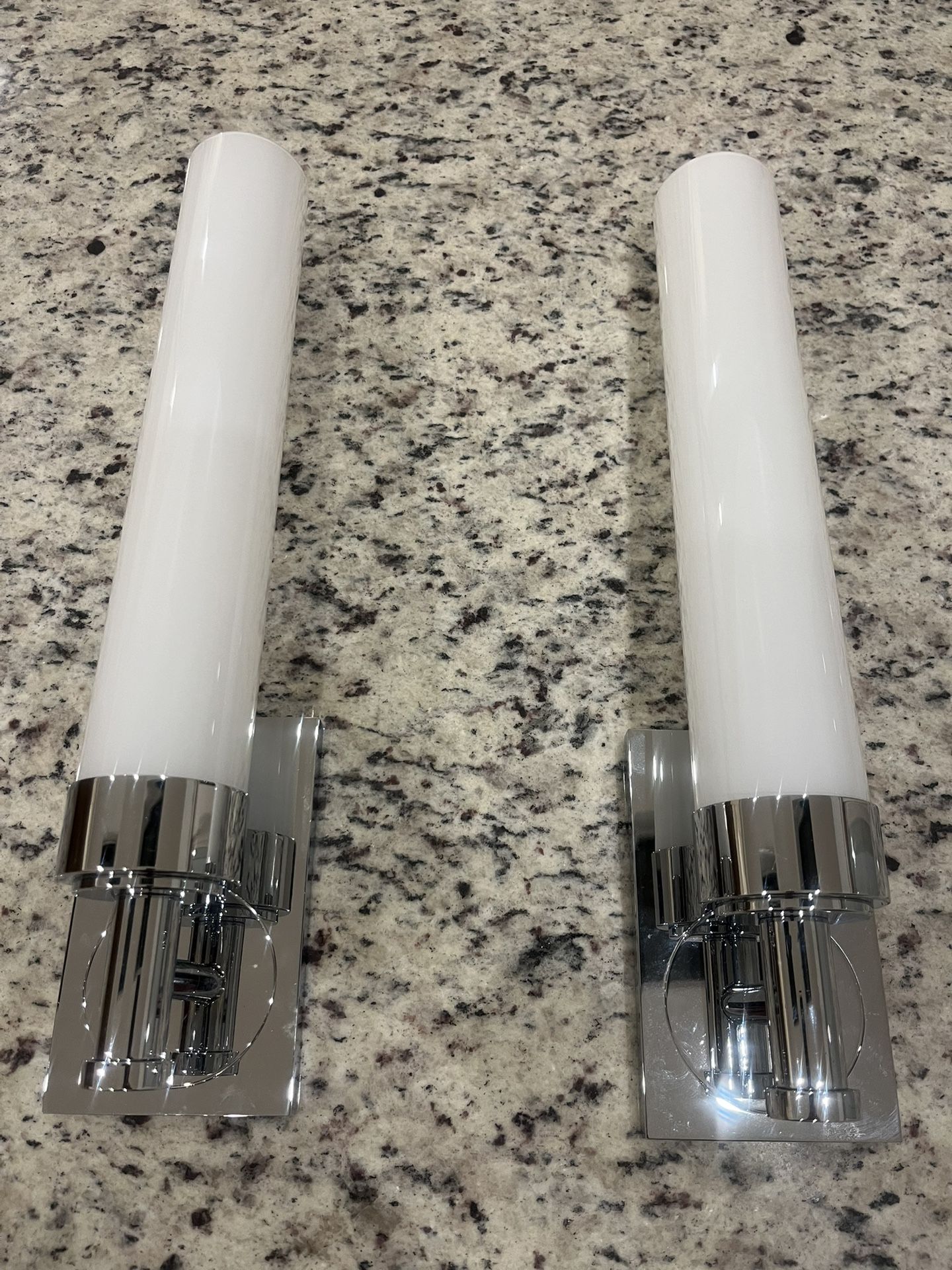 19 inch bathroom sconces brand new in the box