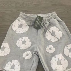 Demon flower shorts