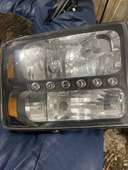 Ford 250-350 Headlights