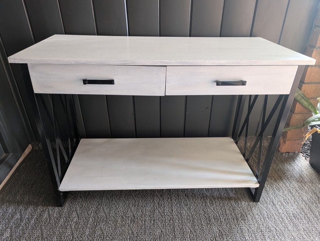 Sofa Table/Entryway Table