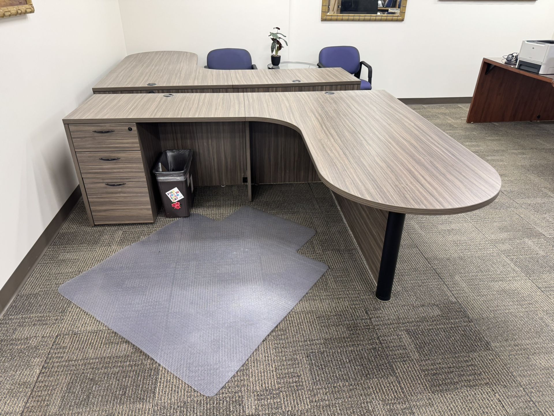 Office Desks W Right Return
