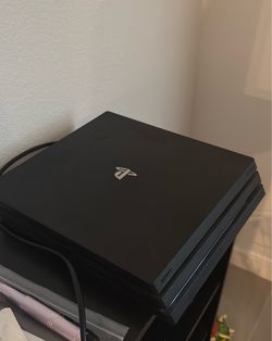 Ps4 Pro barely used 2TB