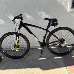 Diamondback Overdrive 29 Hardtail Mountain Bike