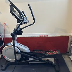 NordicTrack Elite 10.9 Elliptical - Almost new