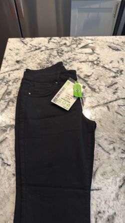 New Jeans with Tags