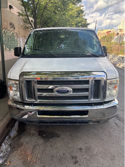 2012 Ford E-250