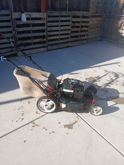 Self propel lawnmower