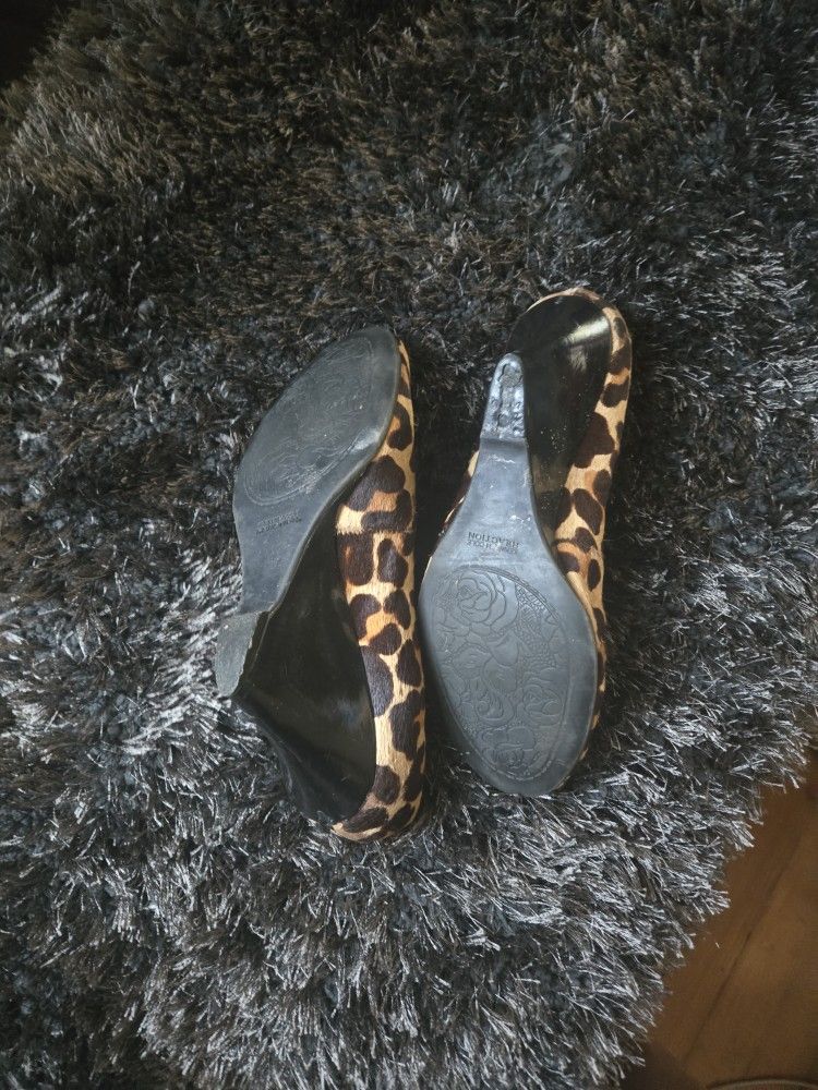 Leopard Shoes 71/2