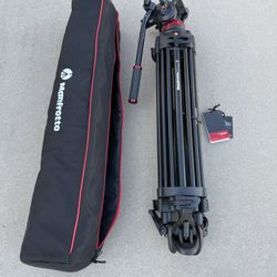 Manfrotto Fluid Head and Tripod + Bag