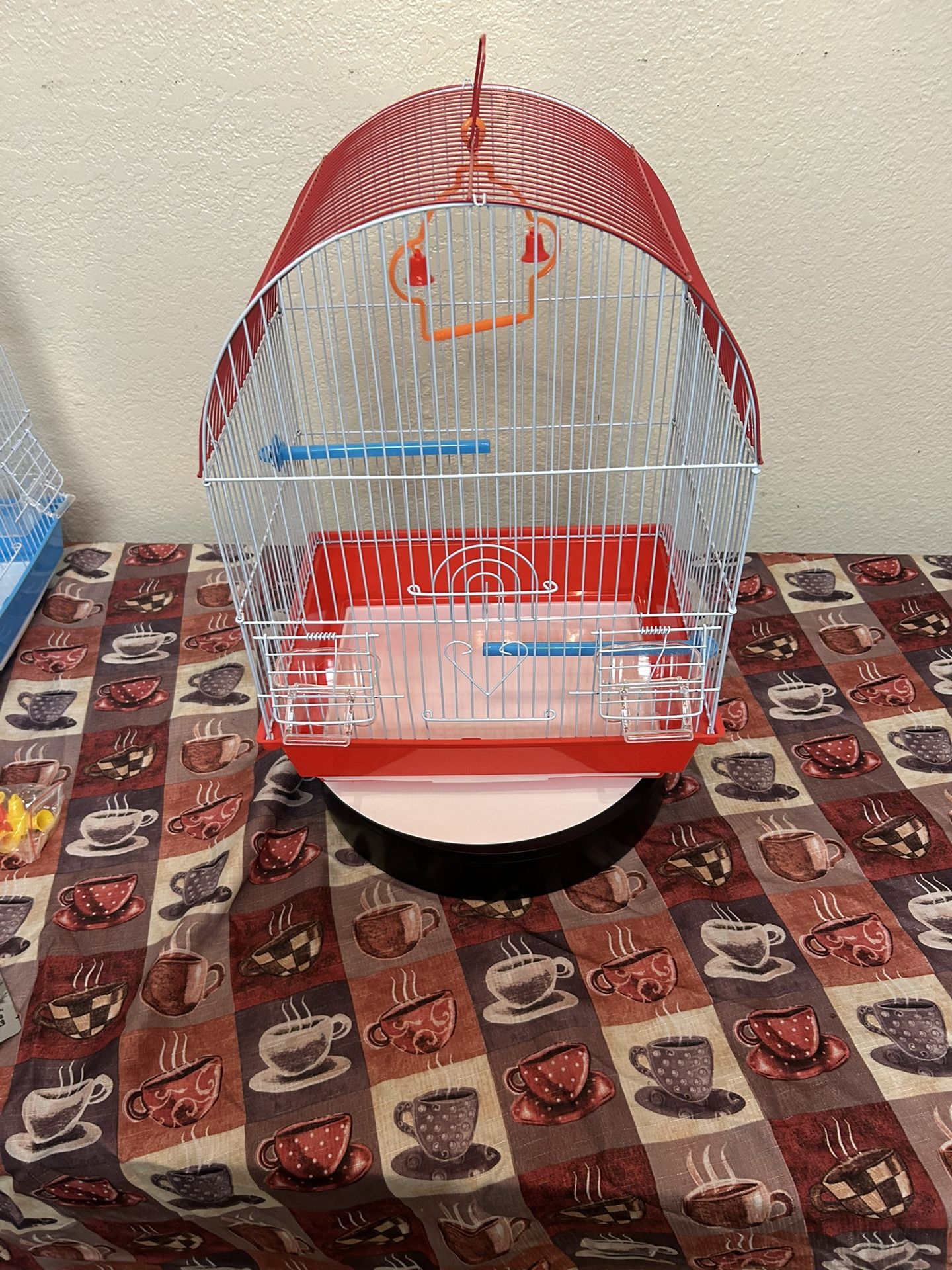 Round-Top Bird Cage – $20