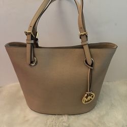 Michael Kors Tot Bag