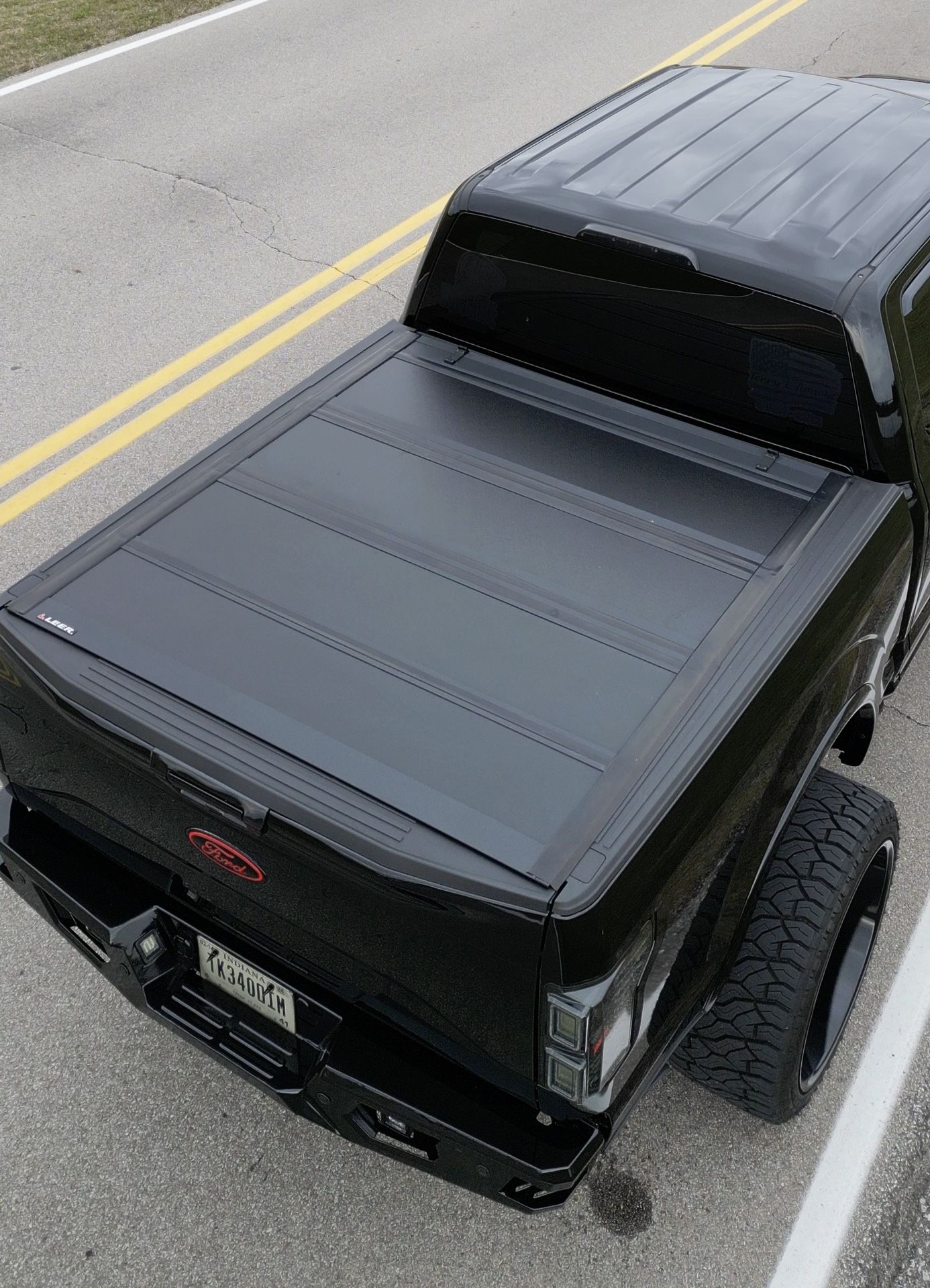 Leer Folding Hard Tonneau Cover Bed Cover F150