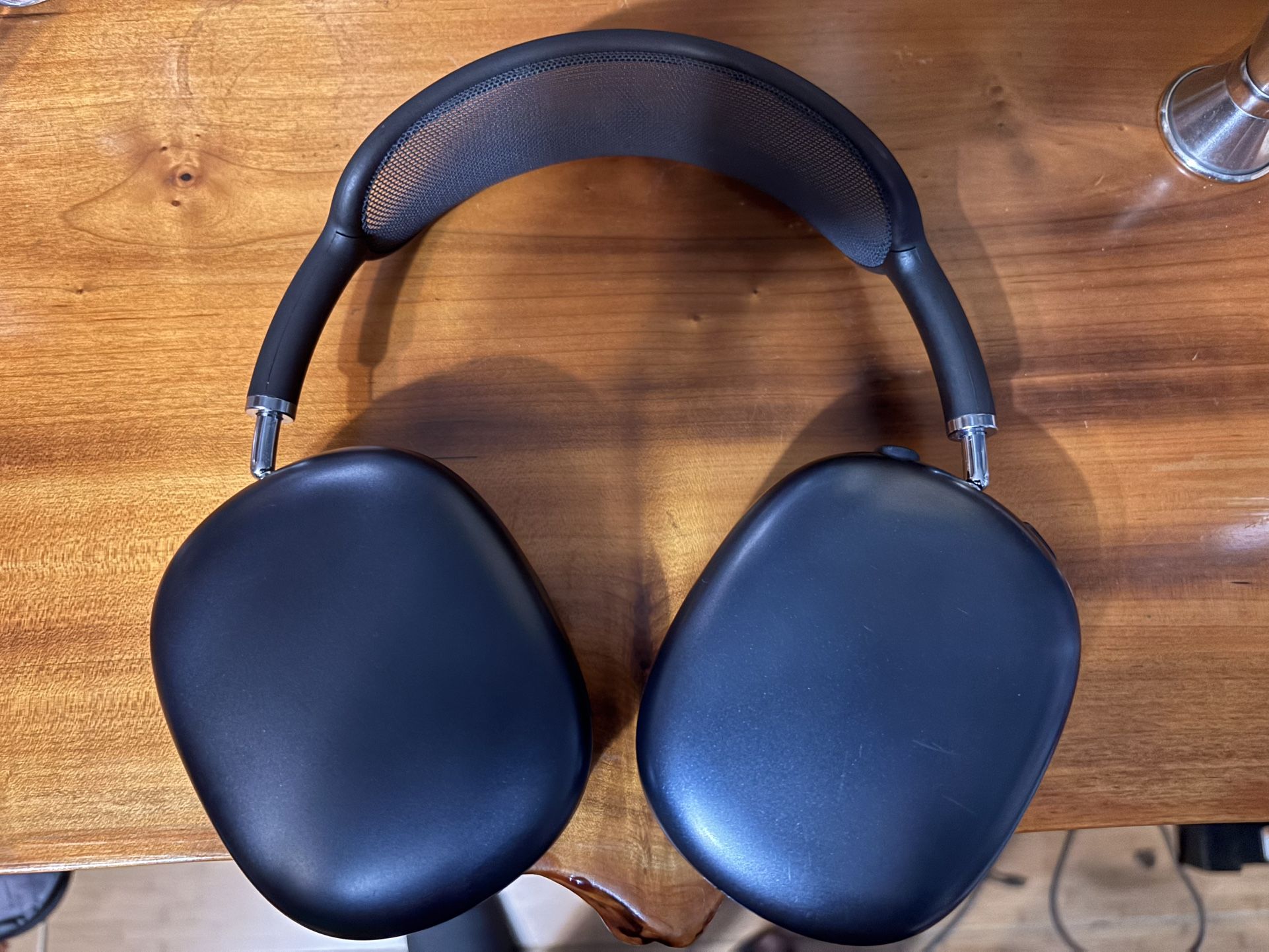 Apple Air Max Headphones