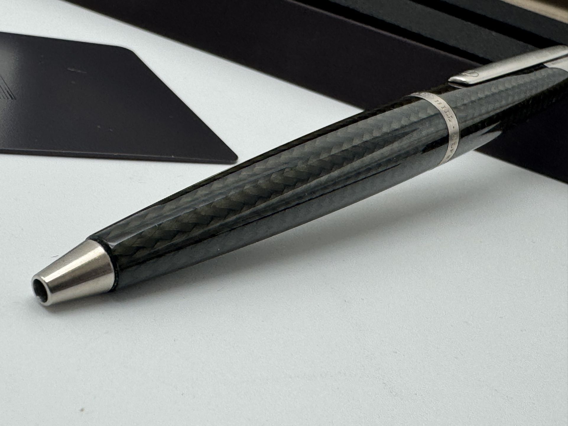 Carbon Fiber Ventilator Pen Dunhill AD2000 Carbon Fibre Ballpoint