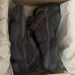 DS yeezy 500 utility black men’s 10