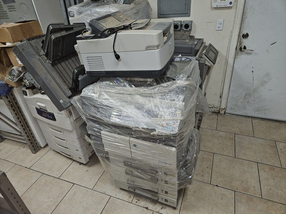 Several Vintage Commercial Printers