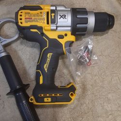 NEW DEWALT 20V XR 1/2 HAMMER DRILL DRIVER TOOL 