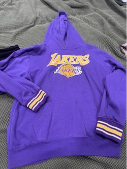 Lakers XL in kids.