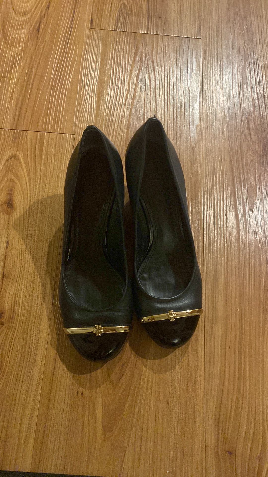 Tory Burch Black Shoes for Sale in Mckees Rocks, PA - OfferUp