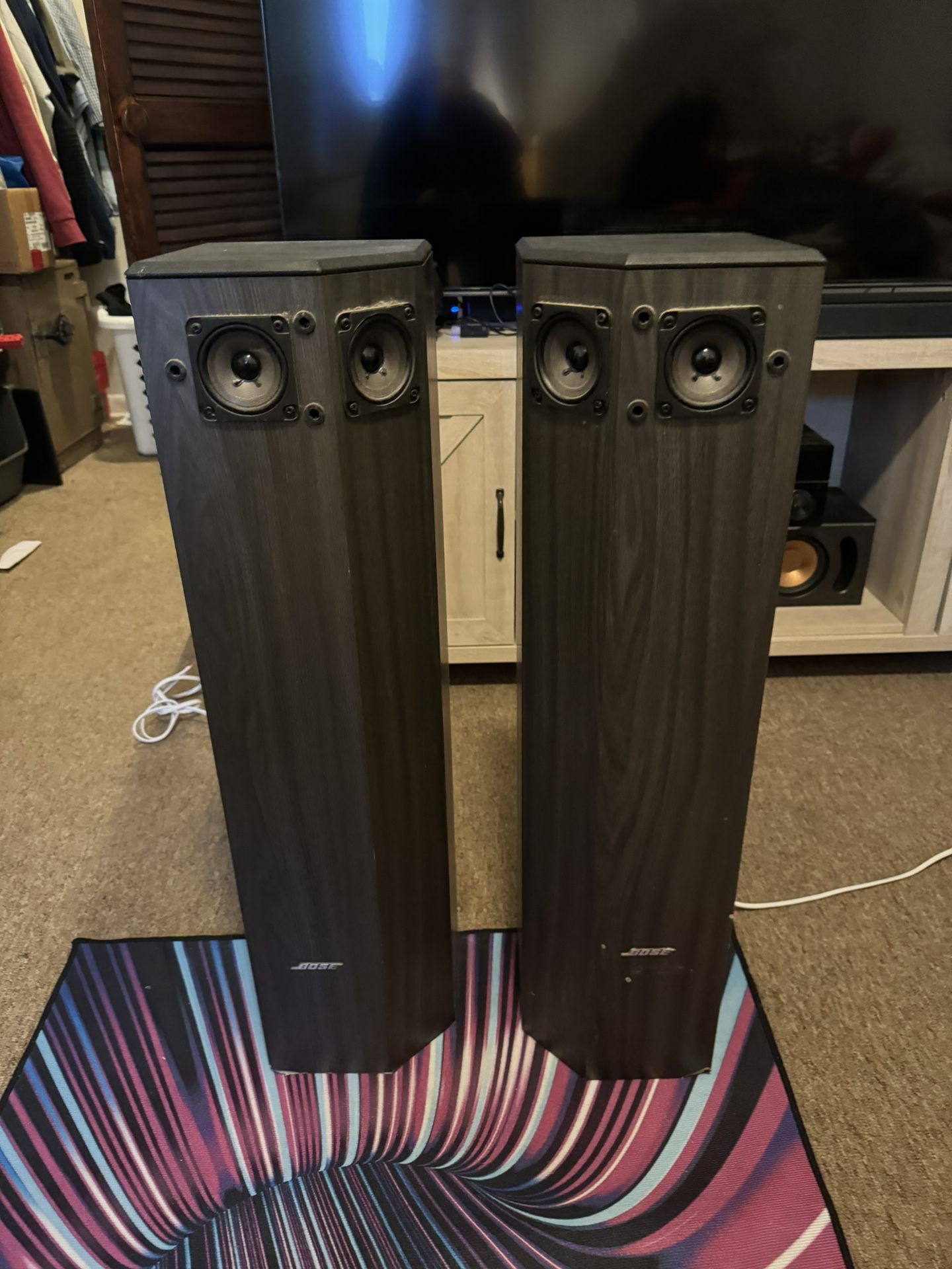 Bose 501 Th Series Home Speakers 