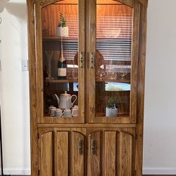 Arch Display Cabinet with Light