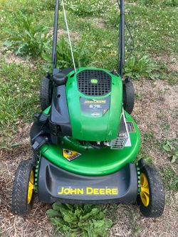 John Deere self propelled lawnmower