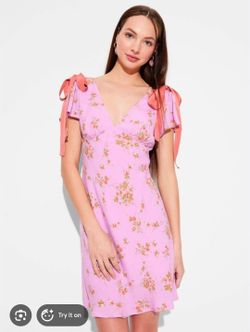 New with Tags - Size M - Women's Flutter Short Sleeve Mini A-Line Dress - Wild Fable Pink Floral