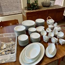 Noritake China Set 105 Pieces 